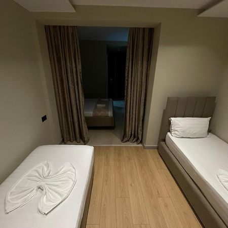New W Hotel Tirana Kültér fotó