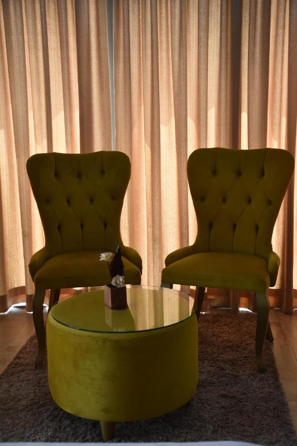 New W Hotel Tirana Kültér fotó