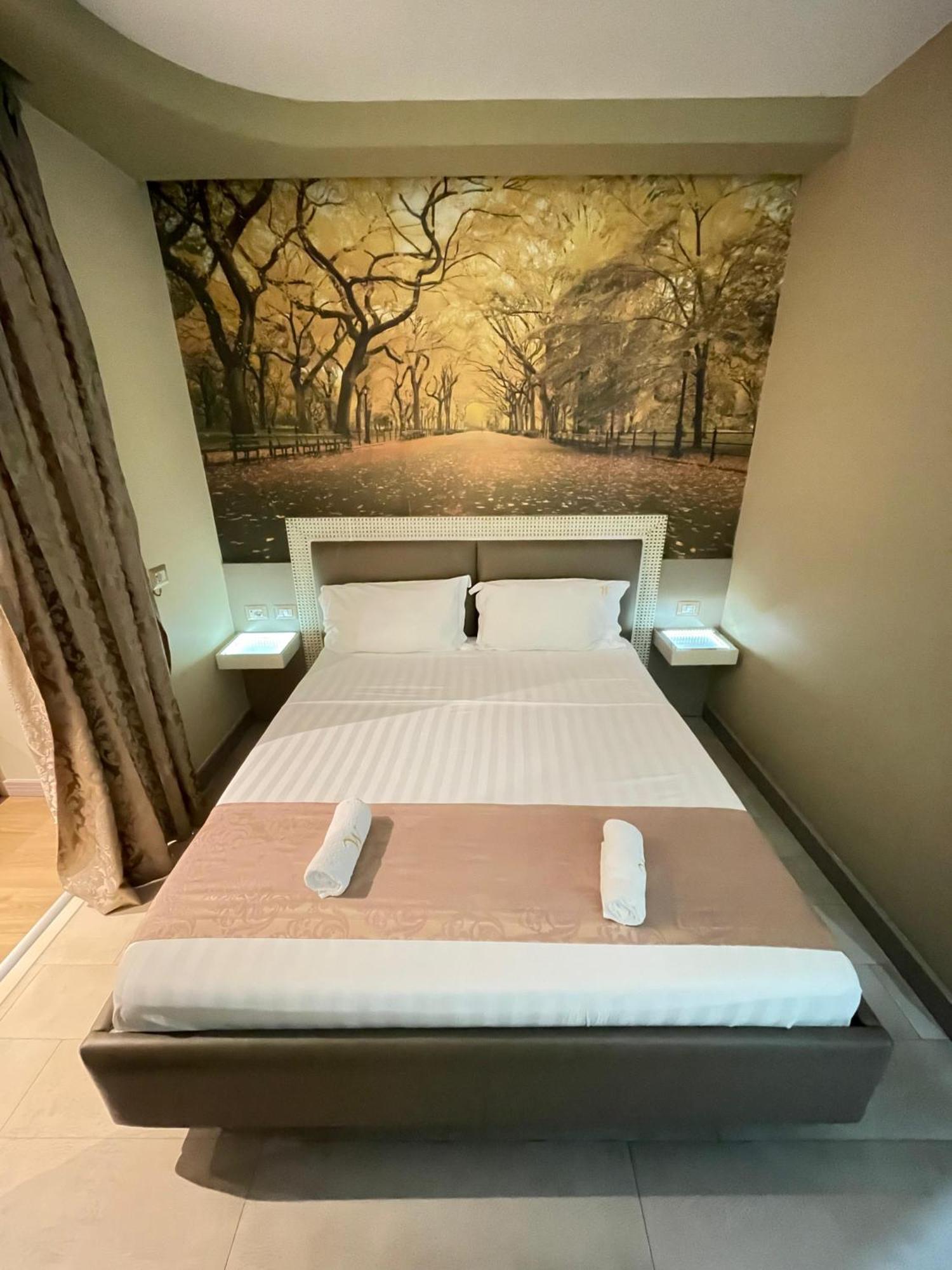 New W Hotel Tirana Kültér fotó